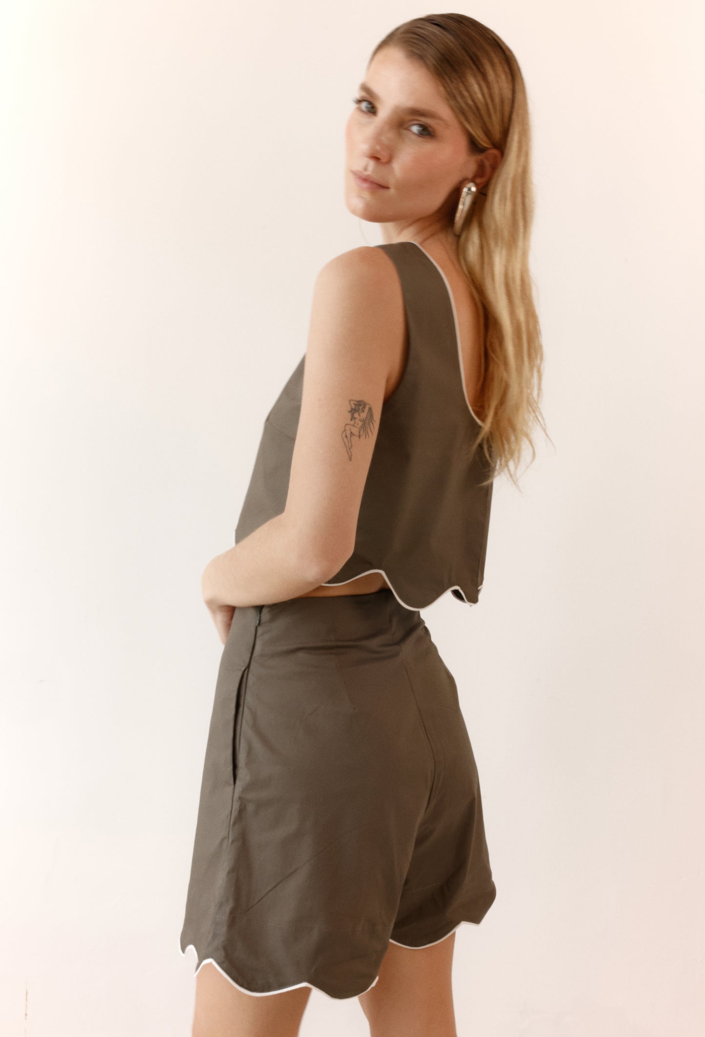 SHORT ARIA VERDE