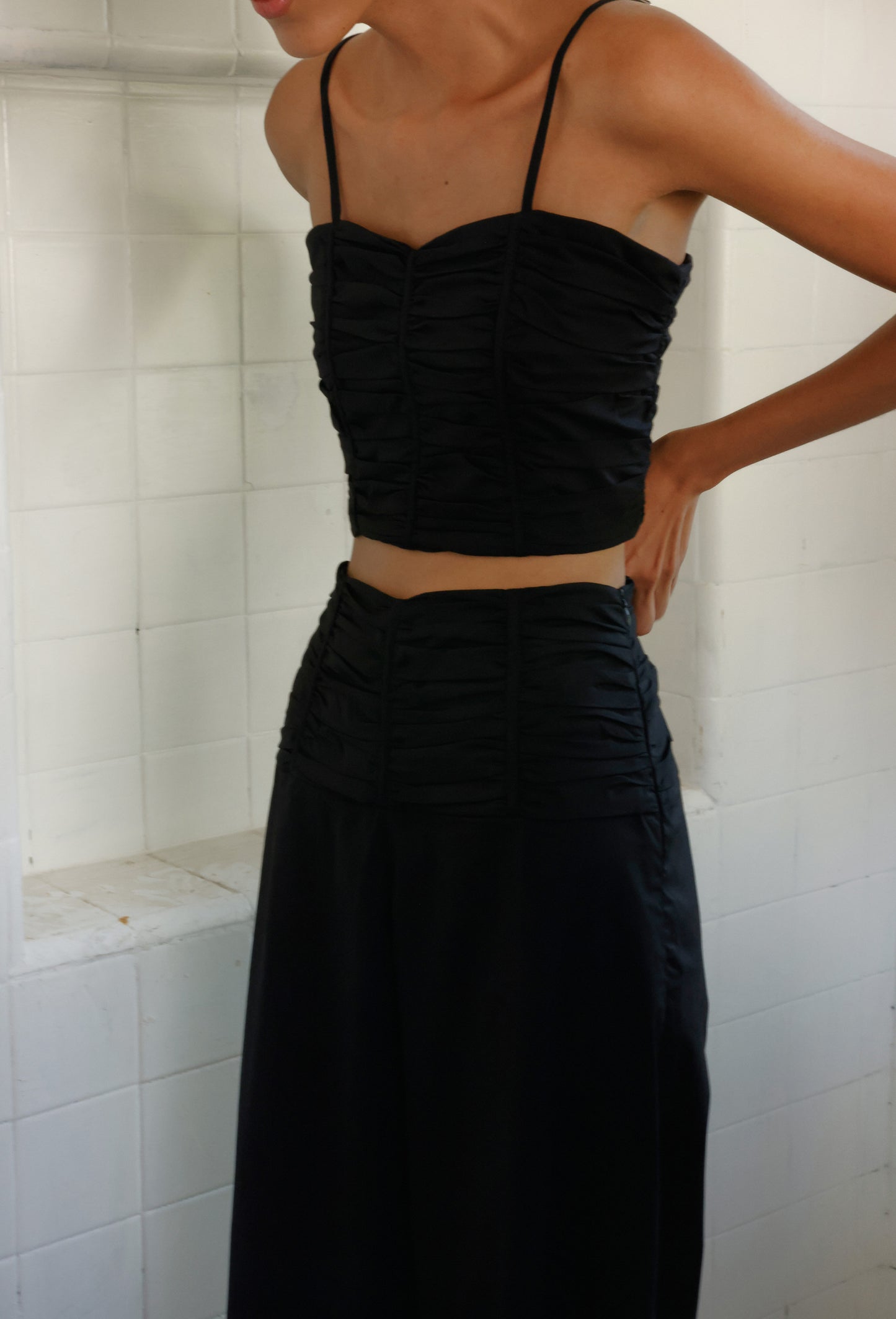 CROP TOP LUNA NEGRO