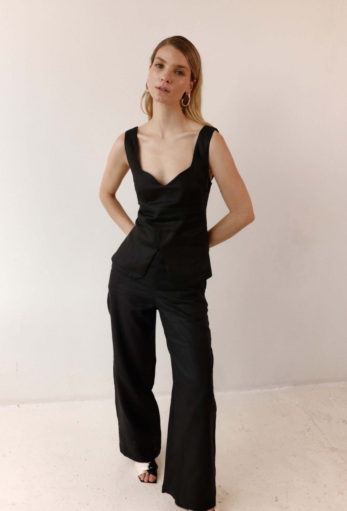 PANTALON DANIELA NEGRO LINO