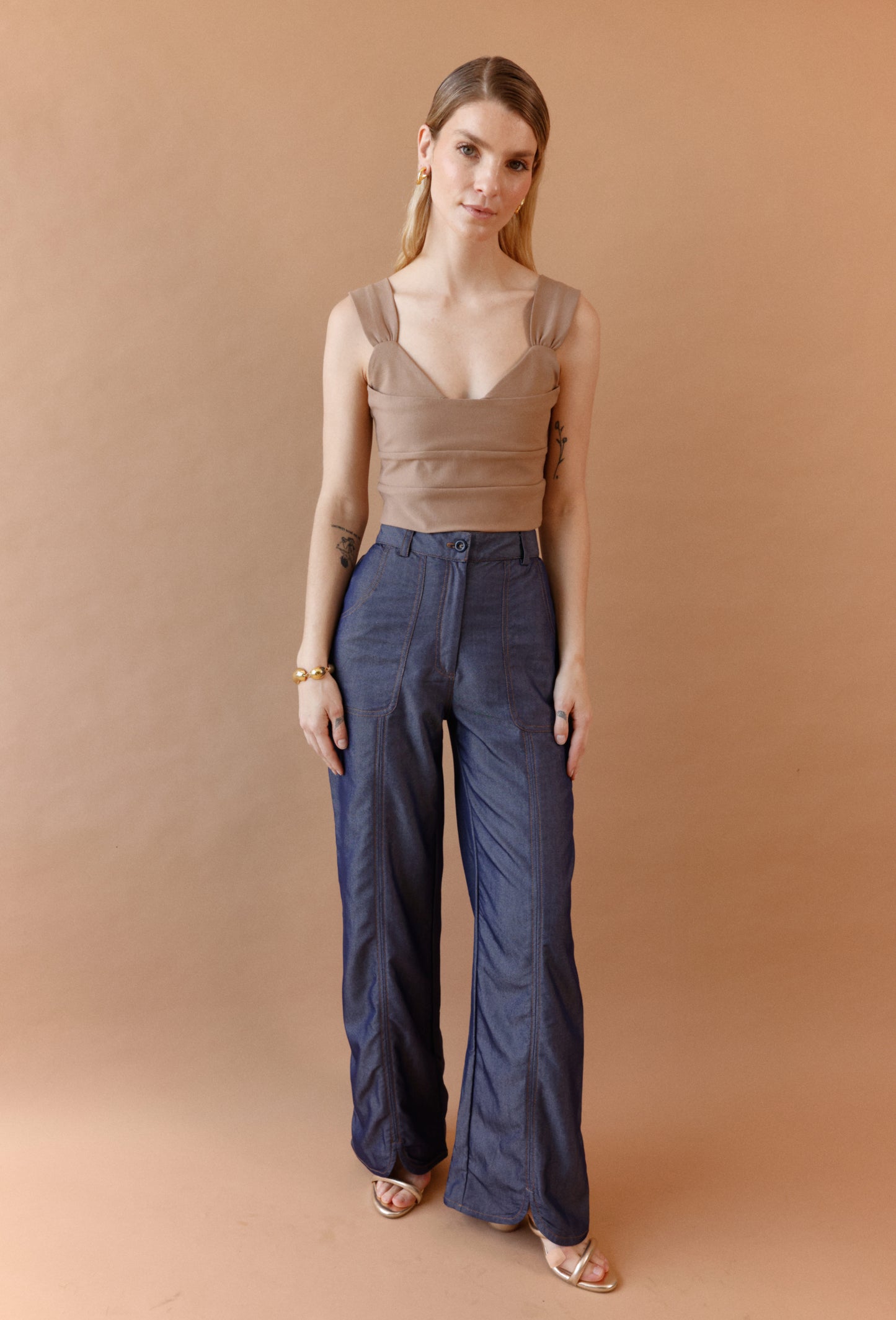 CROP TOP ALMA CAMEL