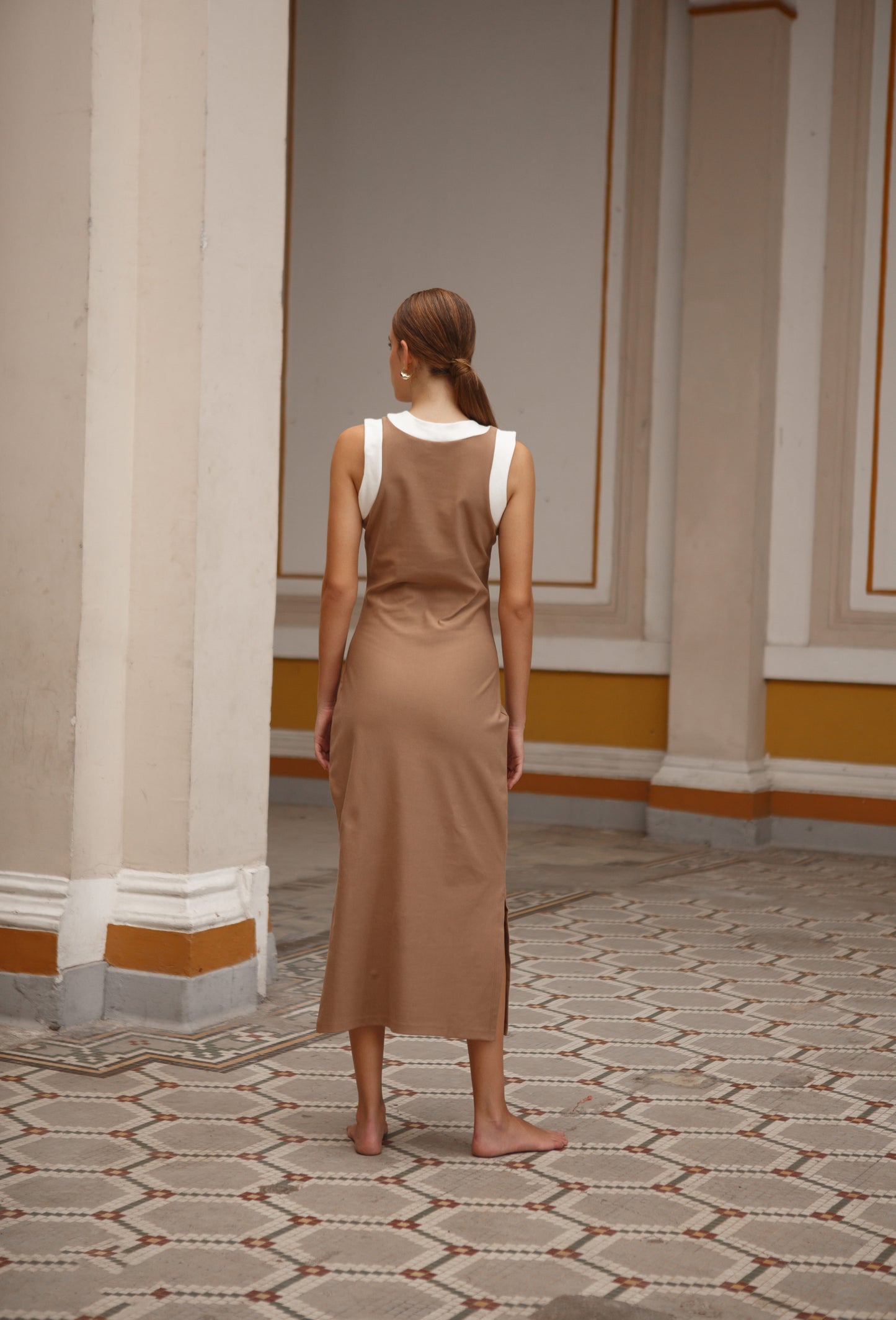 VESTIDO CRISTINA CAMEL