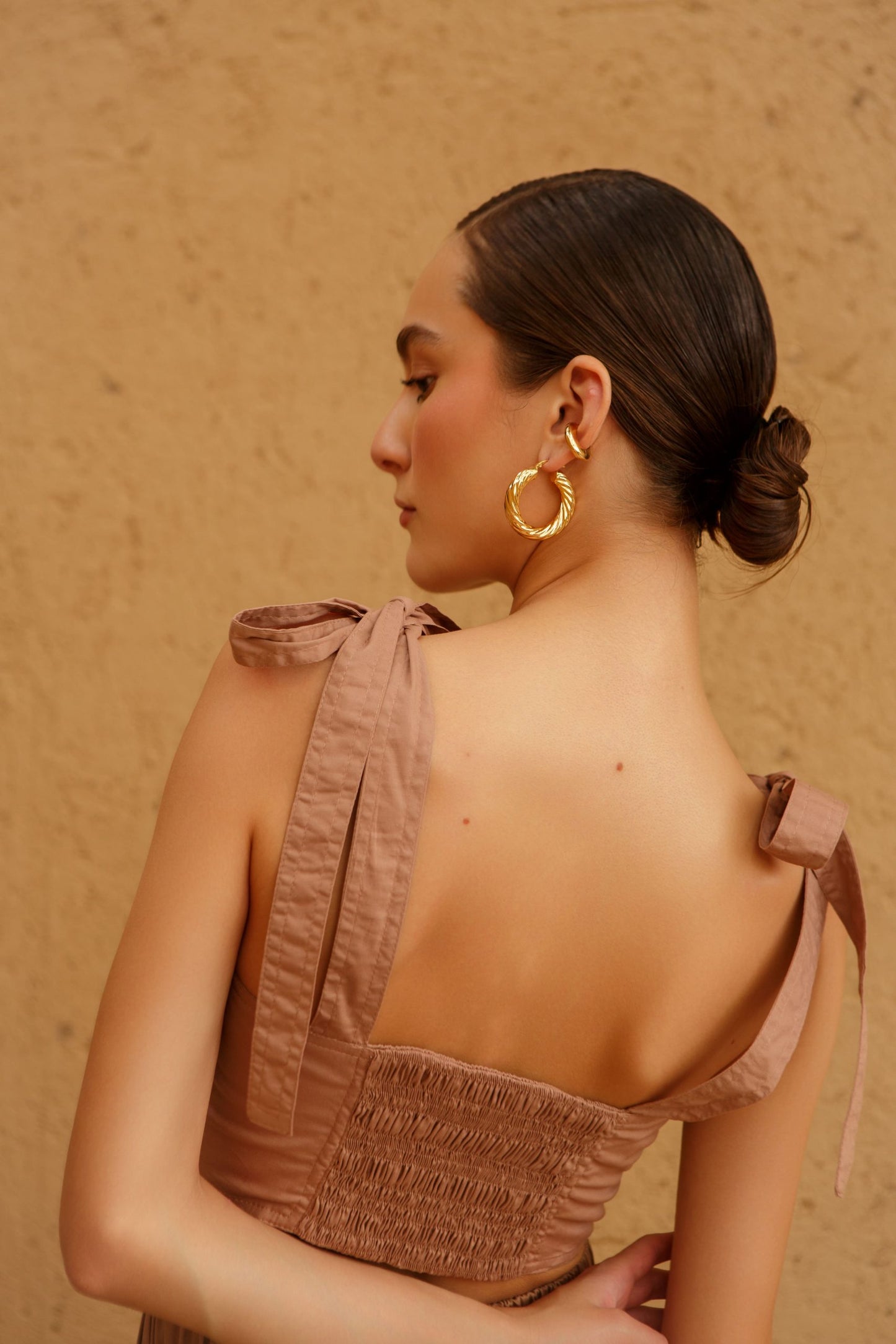 CROP TOP LOLA CAMEL
