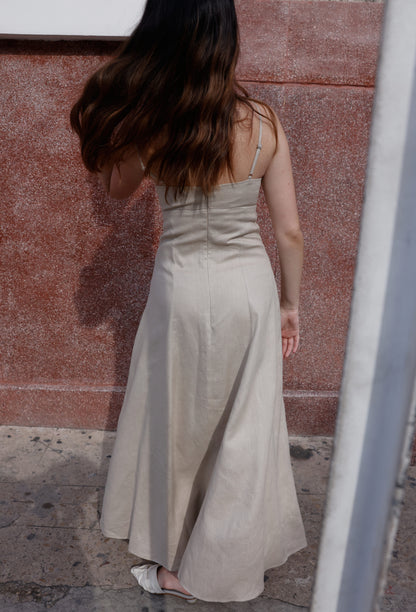 VESTIDO JULIETA CAMEL