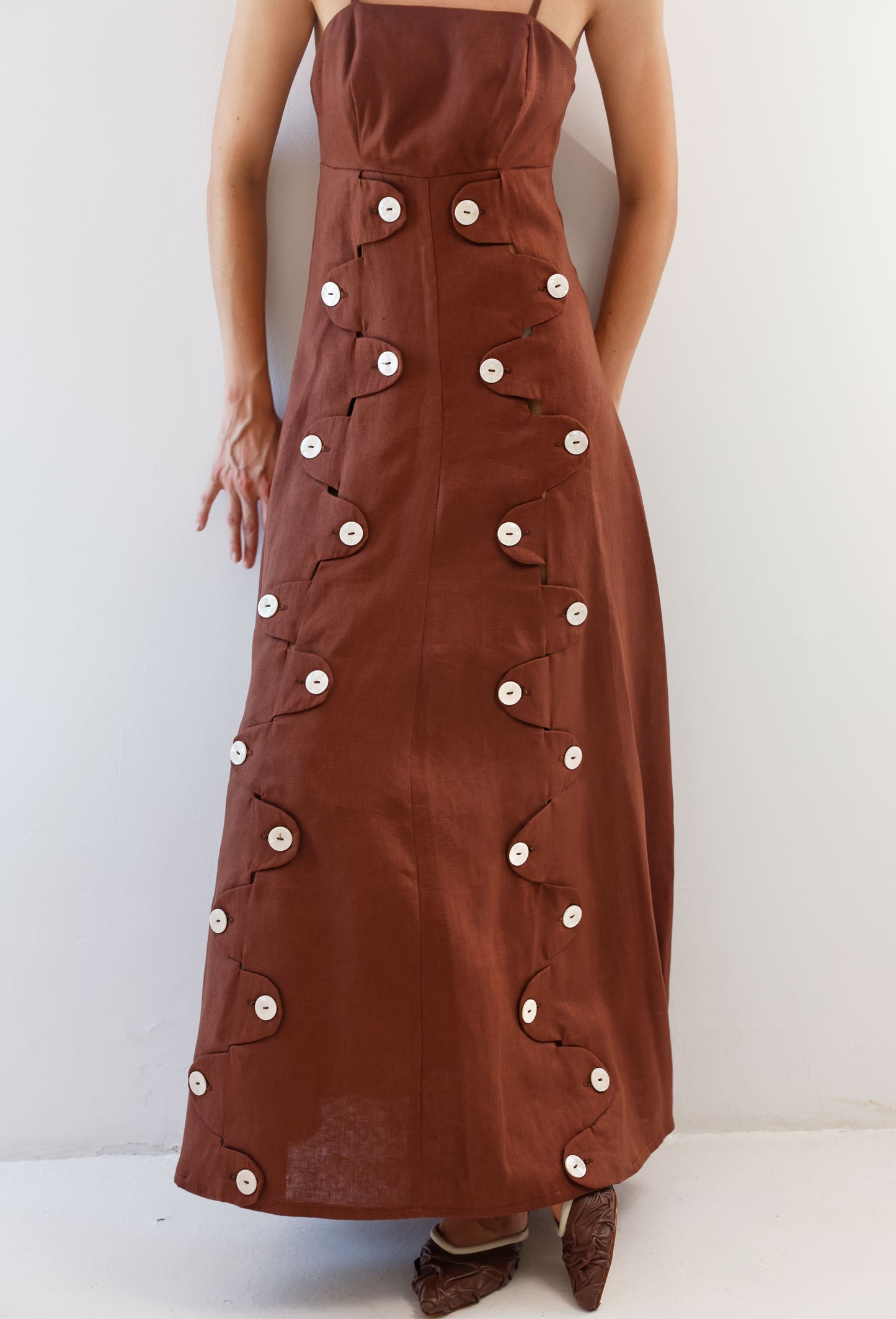 VESTIDO JULIETA CAFE