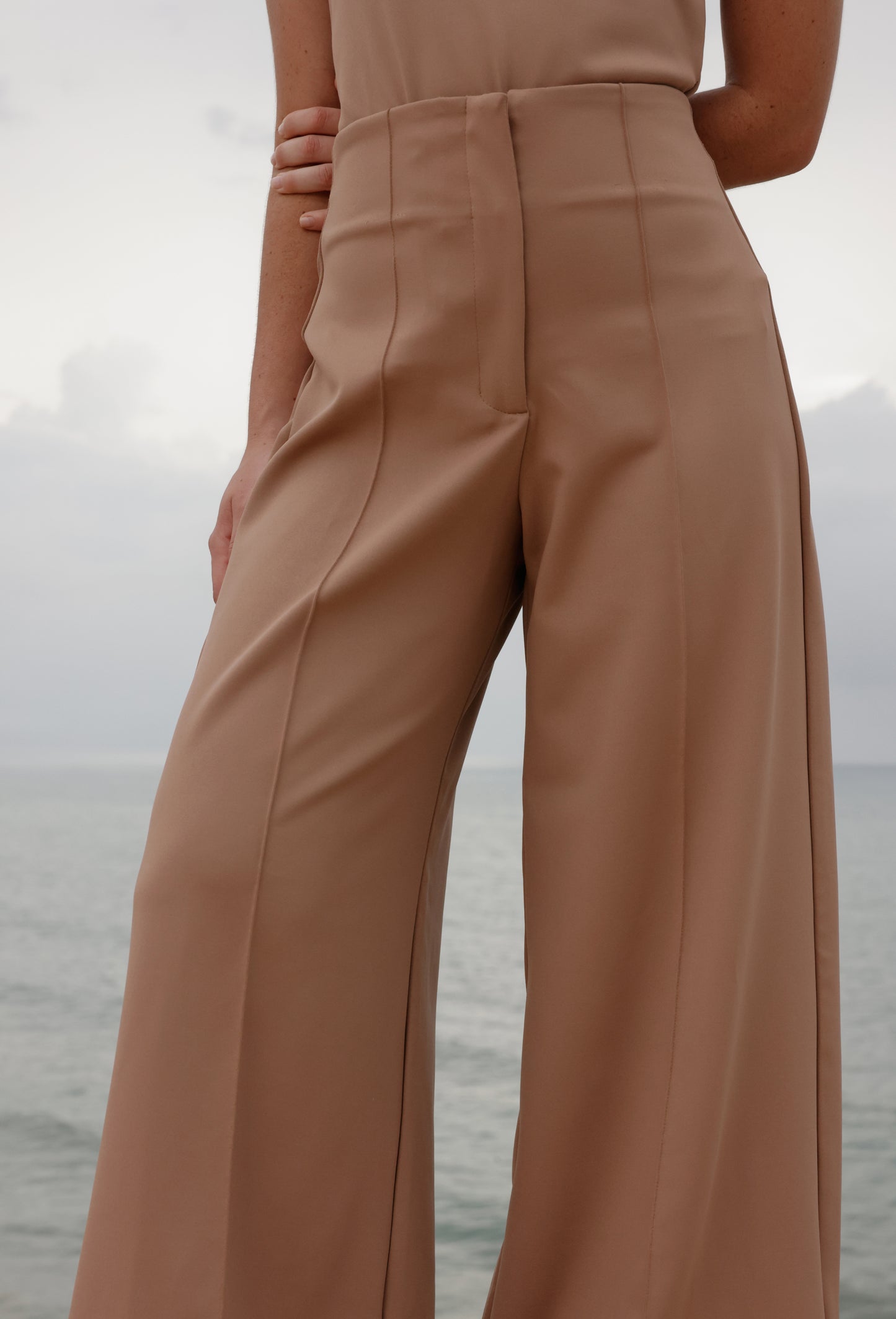 PANTALON RAFAELA CAMEL