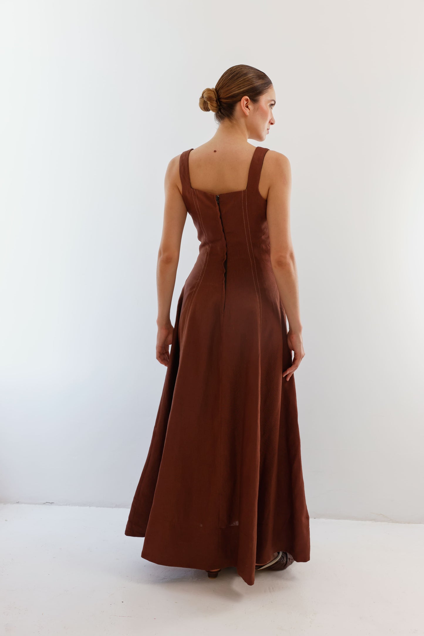 VESTIDO CARLOTA CAFE